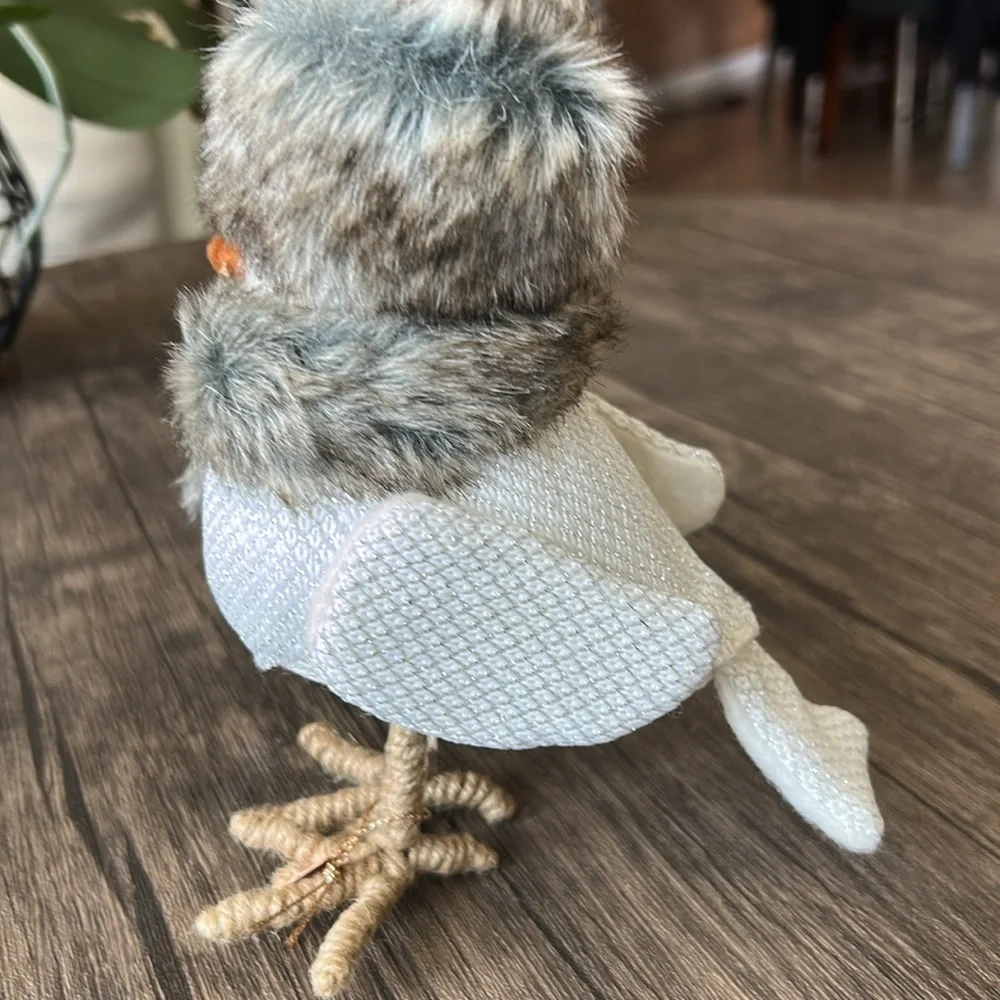 TARGET SPRITZ “Blizzard” Winter Wonderland Bird Hat & Scarf - 2016 Collectible